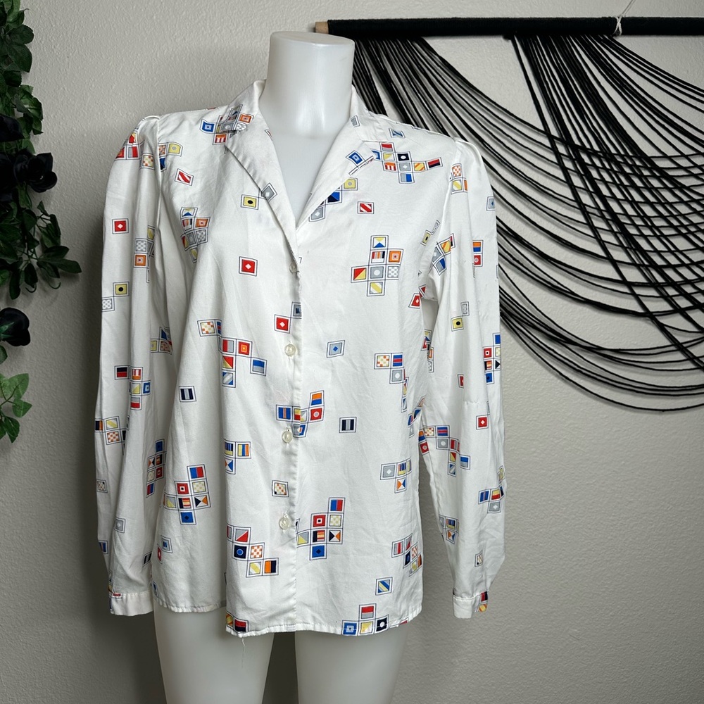 Vintage Patterned White Women's Shirt